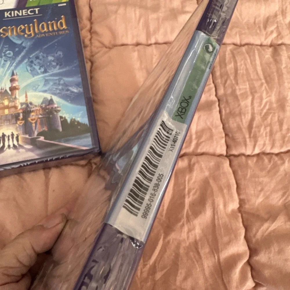 XBOX 360 KINECT Lot Of 2 Disneyland Adventures & Minute To Win It